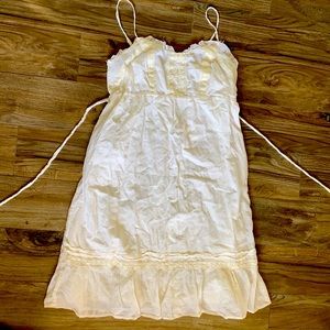 Cool summer Women’s midi-calf dress.